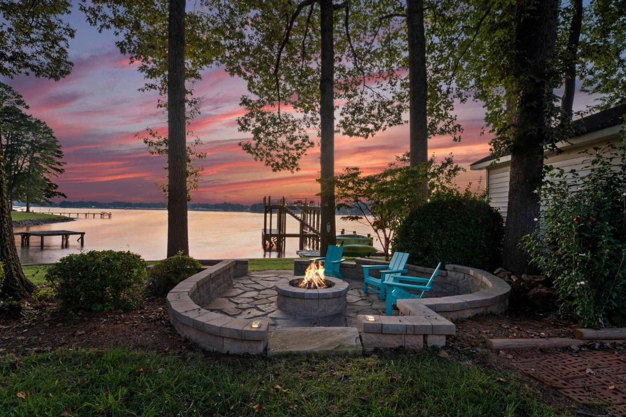 Lakefront Living Mooresville Exterior foto