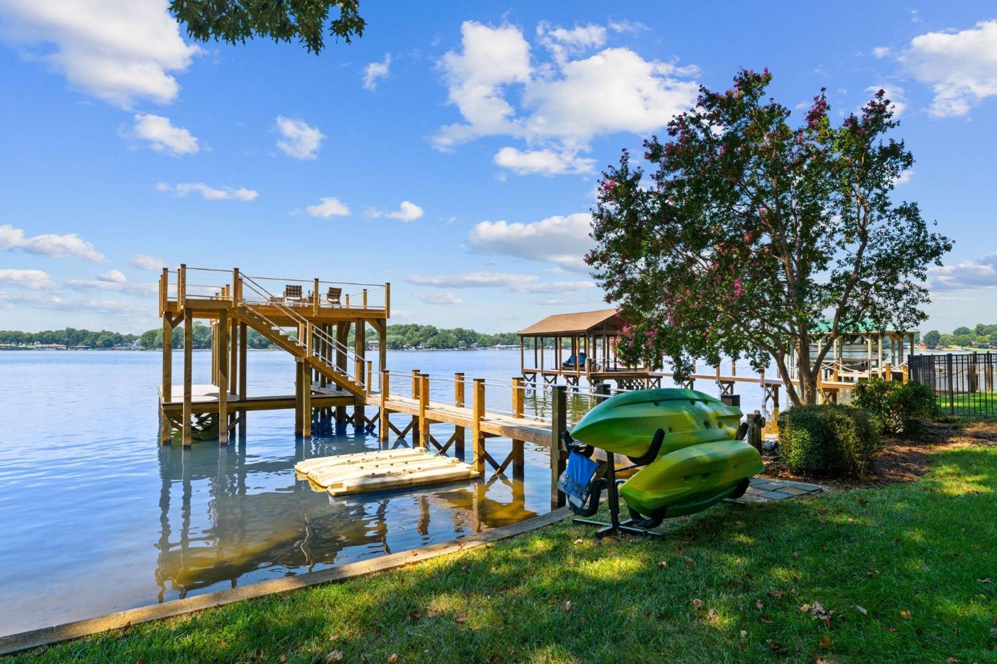 Lakefront Living Mooresville Exterior foto