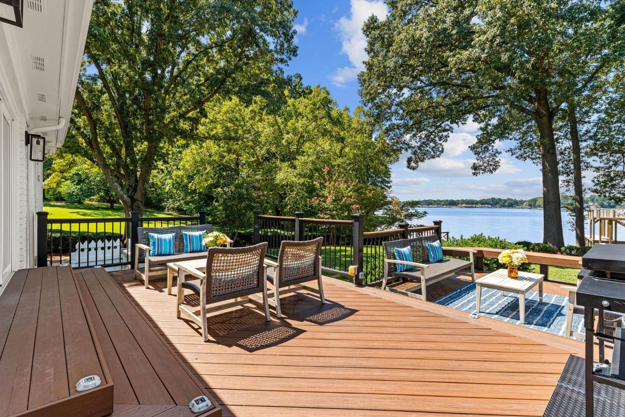 Lakefront Living Mooresville Exterior foto